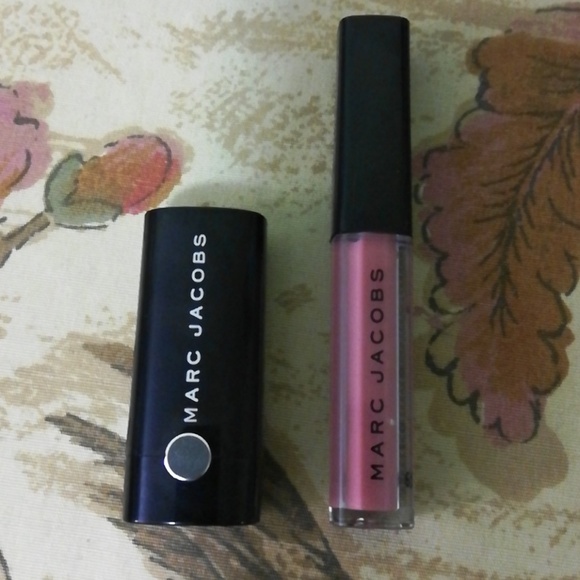 Marc Jacobs Other - New Marc Jacobs deluxe size lipstick and lip gloss